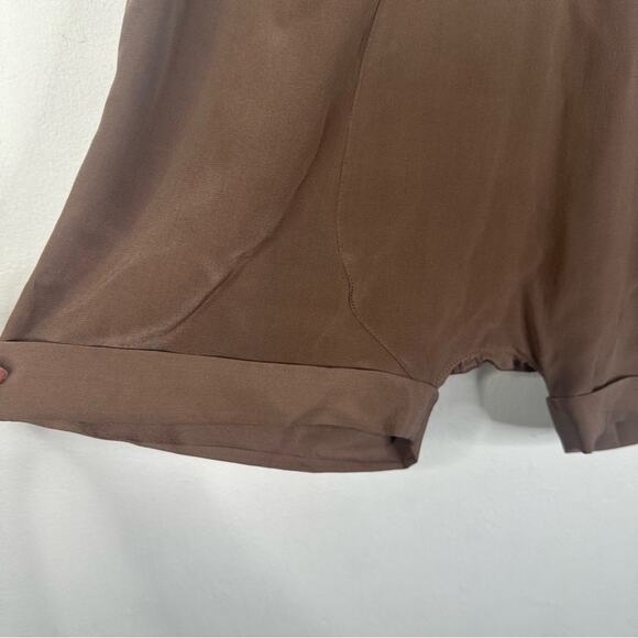 Brochu Walker Size P (XS/S) 100% Silk Brown Cuffed Mini Shorts - Picture 3 of 11